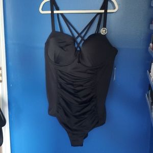 black slimming one piece swimsuit